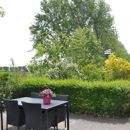 Klein Zeeduin Appartement Vrouwenpolder Buitenkant foto